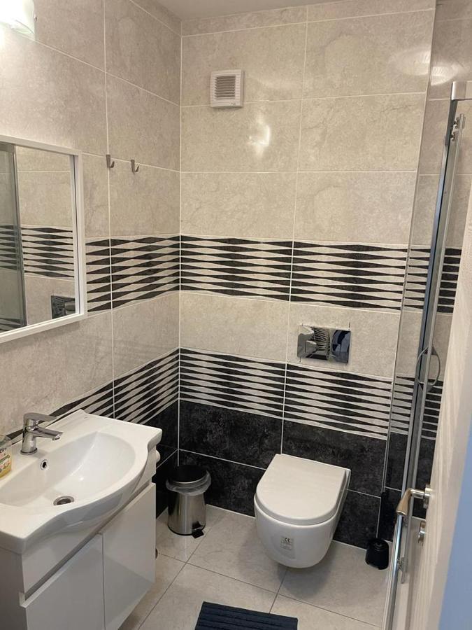 Tranzzit Airport Apartament I Otopeni Kültér fotó