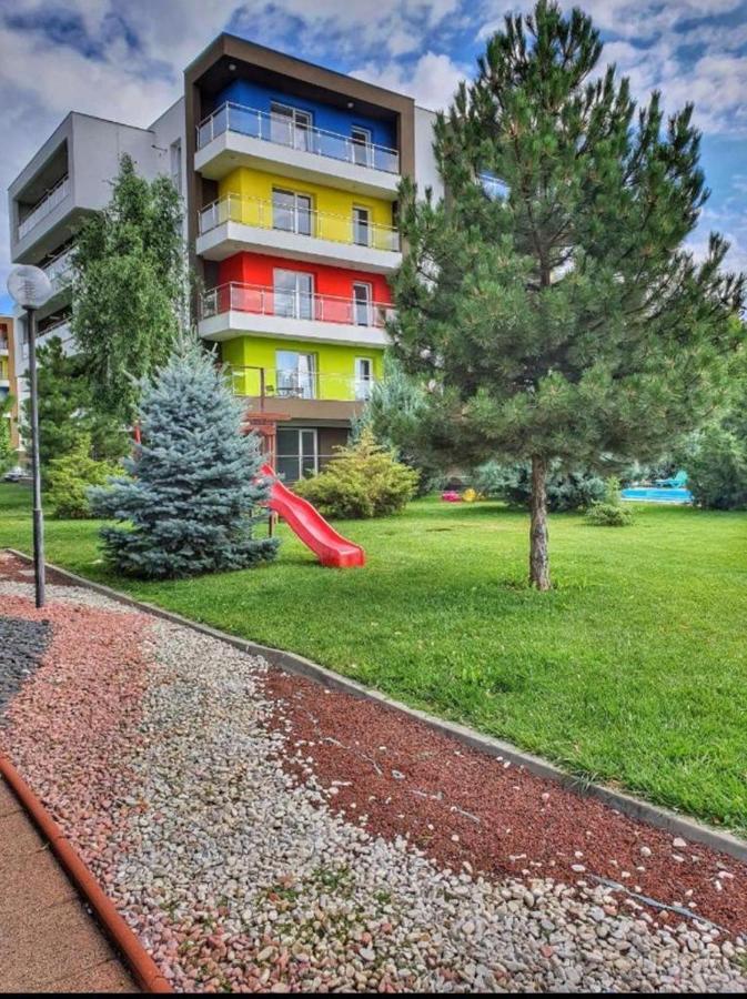 Tranzzit Airport Apartament I Otopeni Kültér fotó